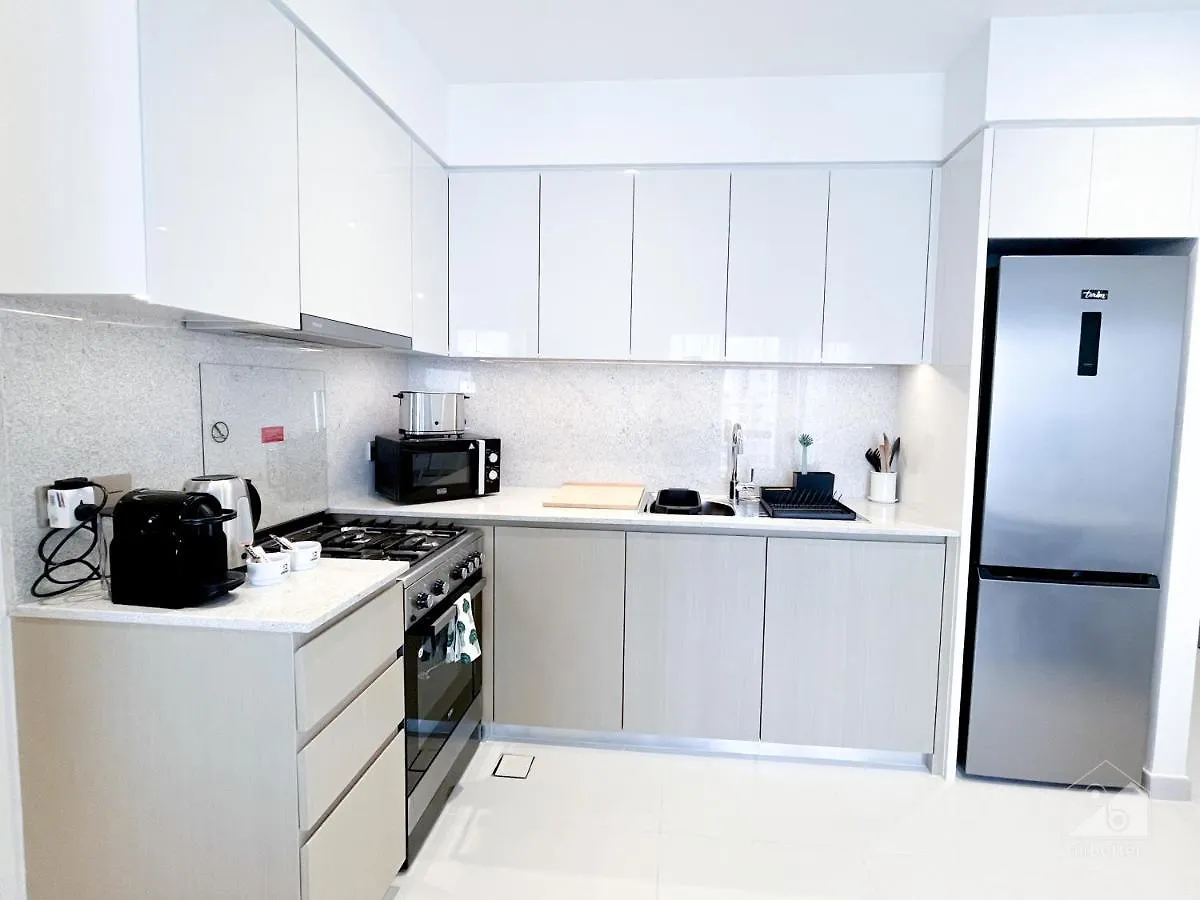 Apartment Luxury Burj Royale Modern Apt City View Balcony Dubai