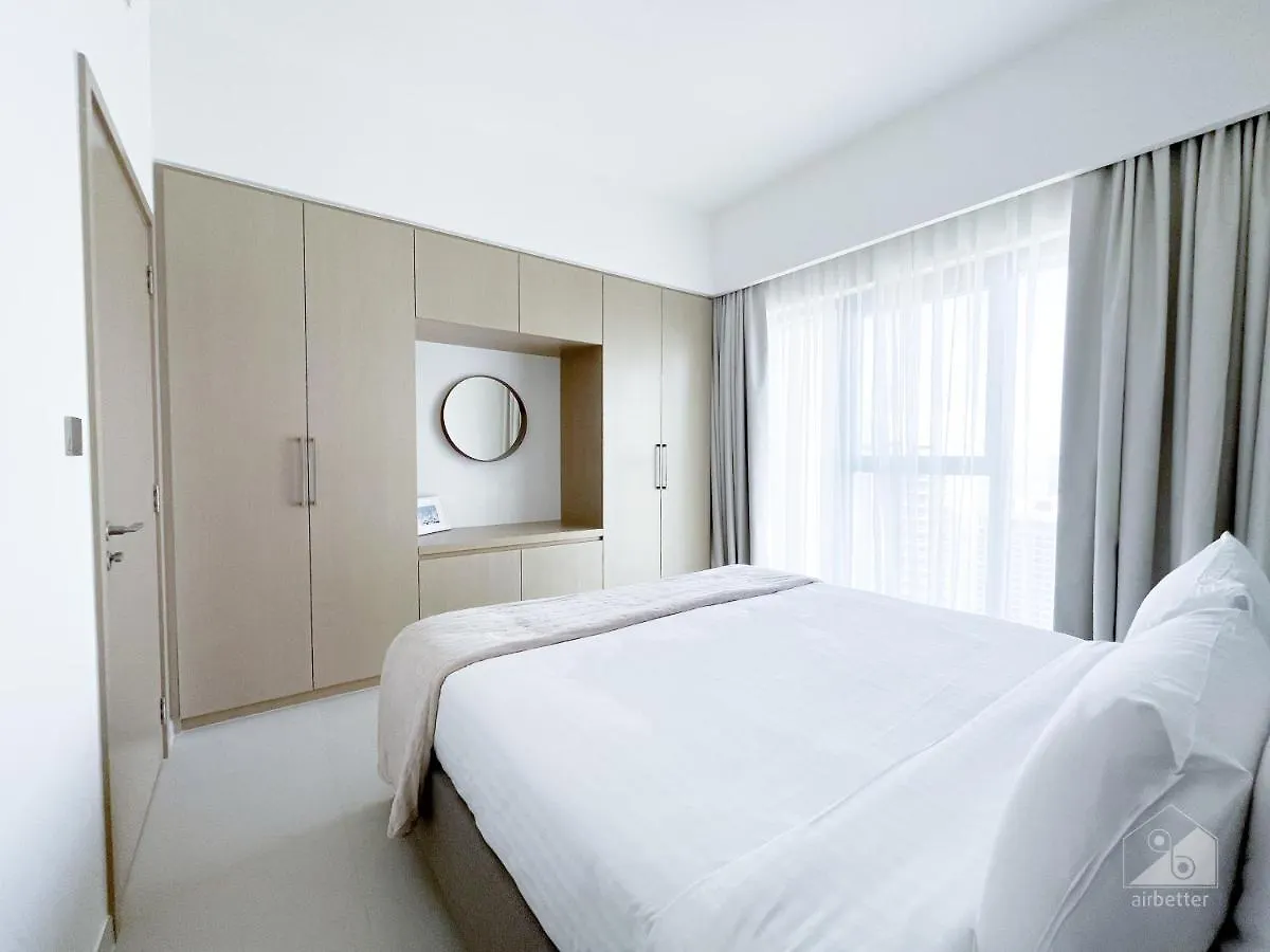 Luxury Burj Royale Modern Apt City View Balcony Dubai