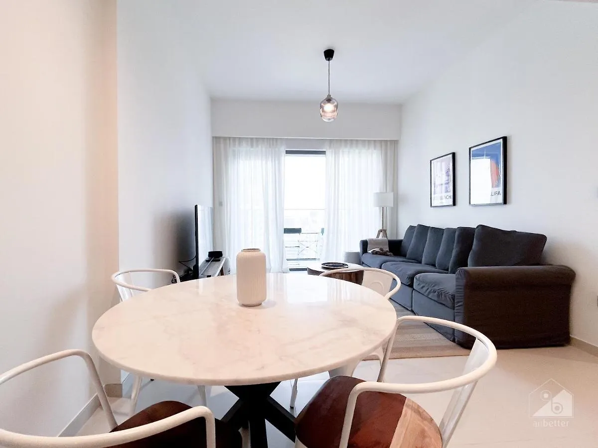 Luxury Burj Royale Modern Apt City View Balcony Dubai Apartment